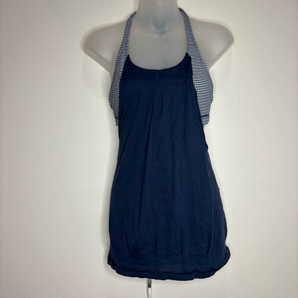 Lululemon Racerback navy blue tank top with sports bra size 4